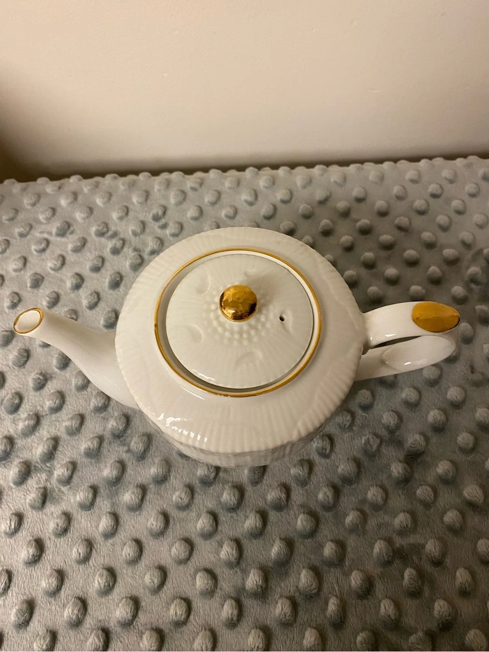 Japanese Tea Pot Set with Plates